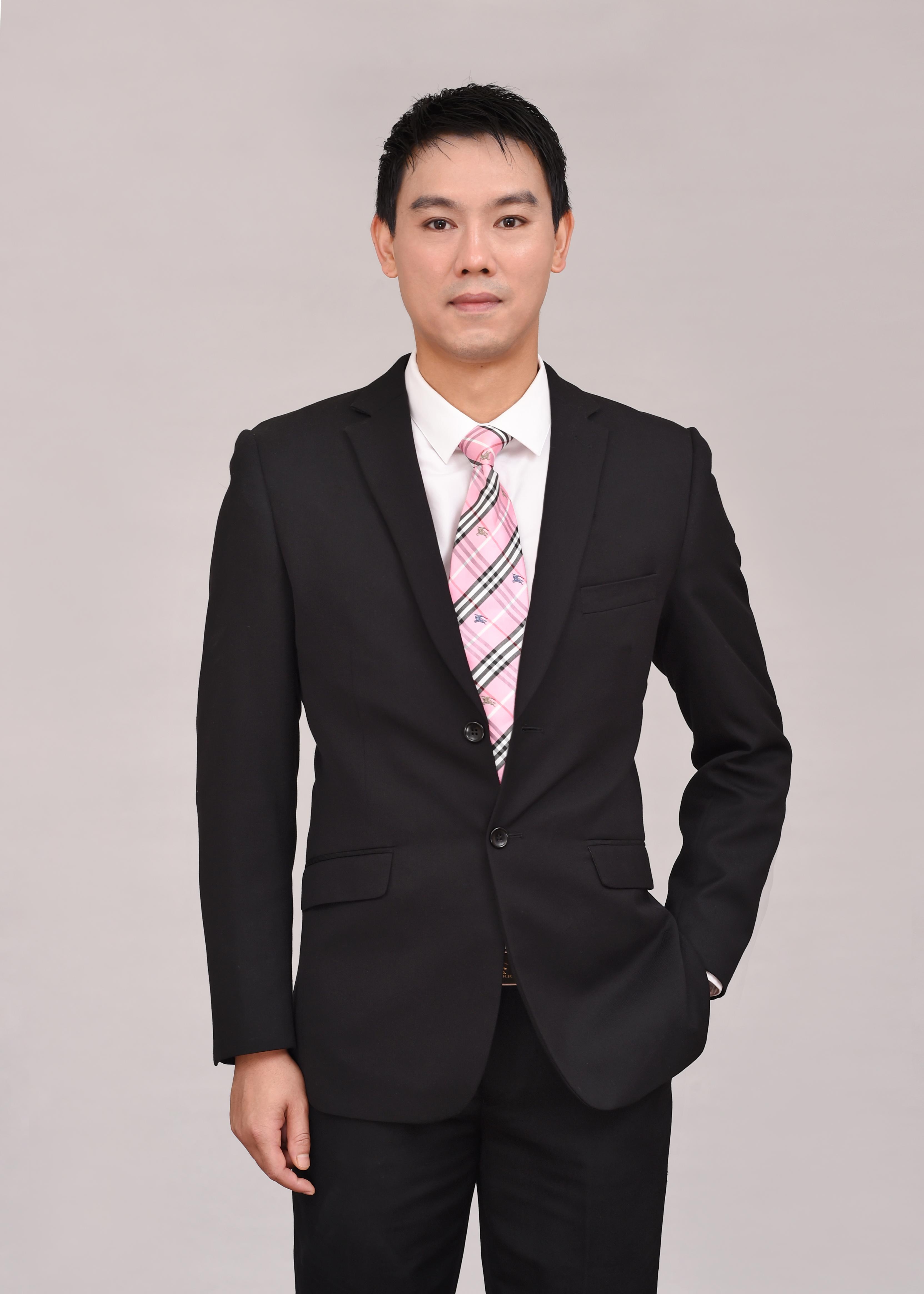 殷艳 项目运营总监
